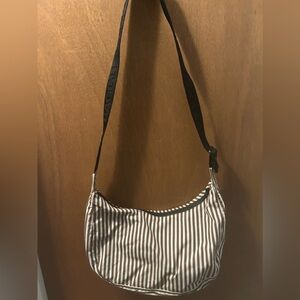 Baggu medium crescent crossbody bag